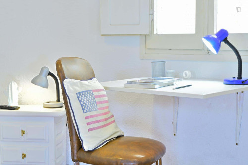 Room in Calle Luis Braille, Alicante (Alacant) with 3 bedrooms