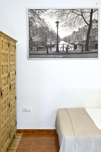 Room in Calle Luis Braille, Alicante (Alacant) with 3 bedrooms - Gallery - 6