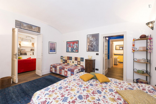 Awesome 1-bedroom apartment in residential Trastevere - Gallery - 14