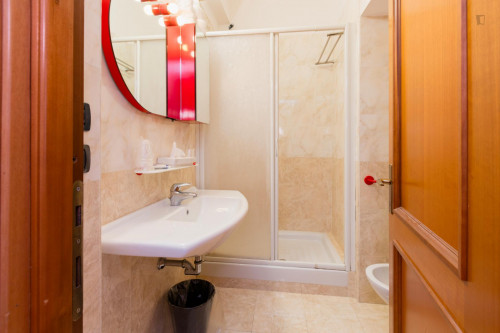 Cool single bedroom in Quartiere VI Tiburtino