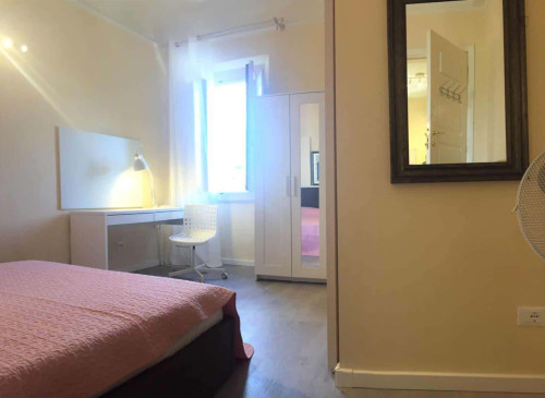 Room in Via dell'Anconella, Firenze for 66 m² with 2 bedrooms - Gallery - 5