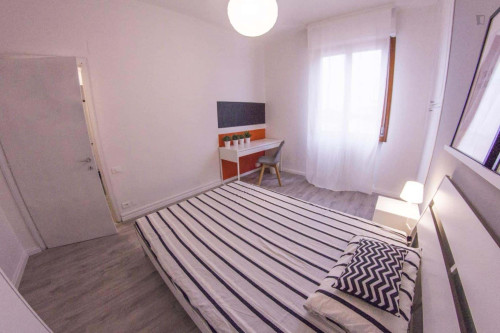 Room in Via Antonio Stradivari, Firenze with 4 bedrooms