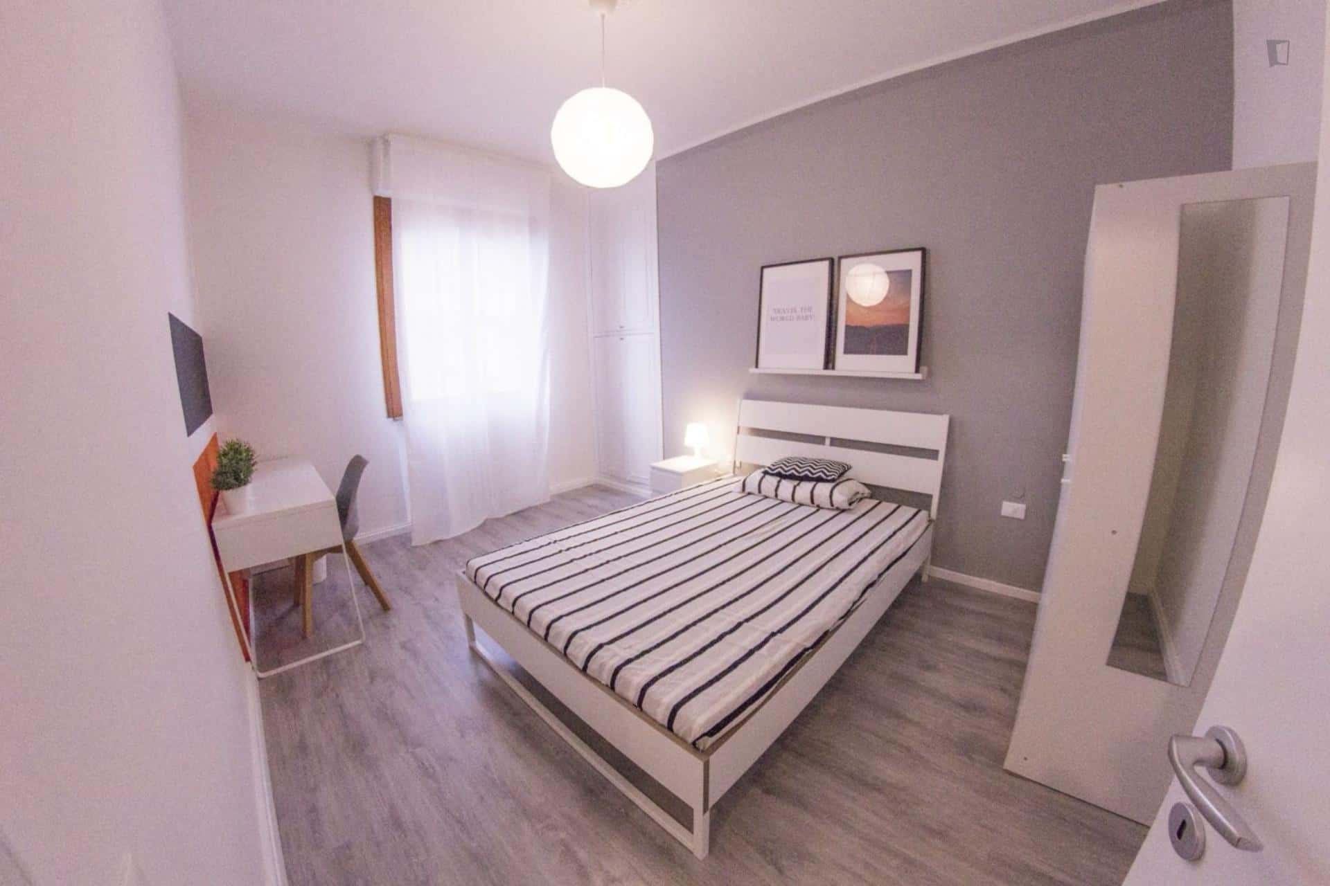  Room In Via Antonio Stradivari, Firenze With 4 Bedrooms  -  Room in Via Antonio Stradivari, Firenze with 4 bedrooms  - Gallery -  1