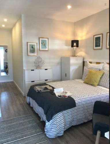 Pleasant apartment in Campolide