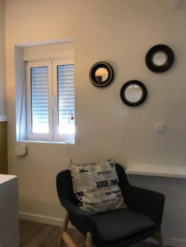 Pleasant apartment in Campolide