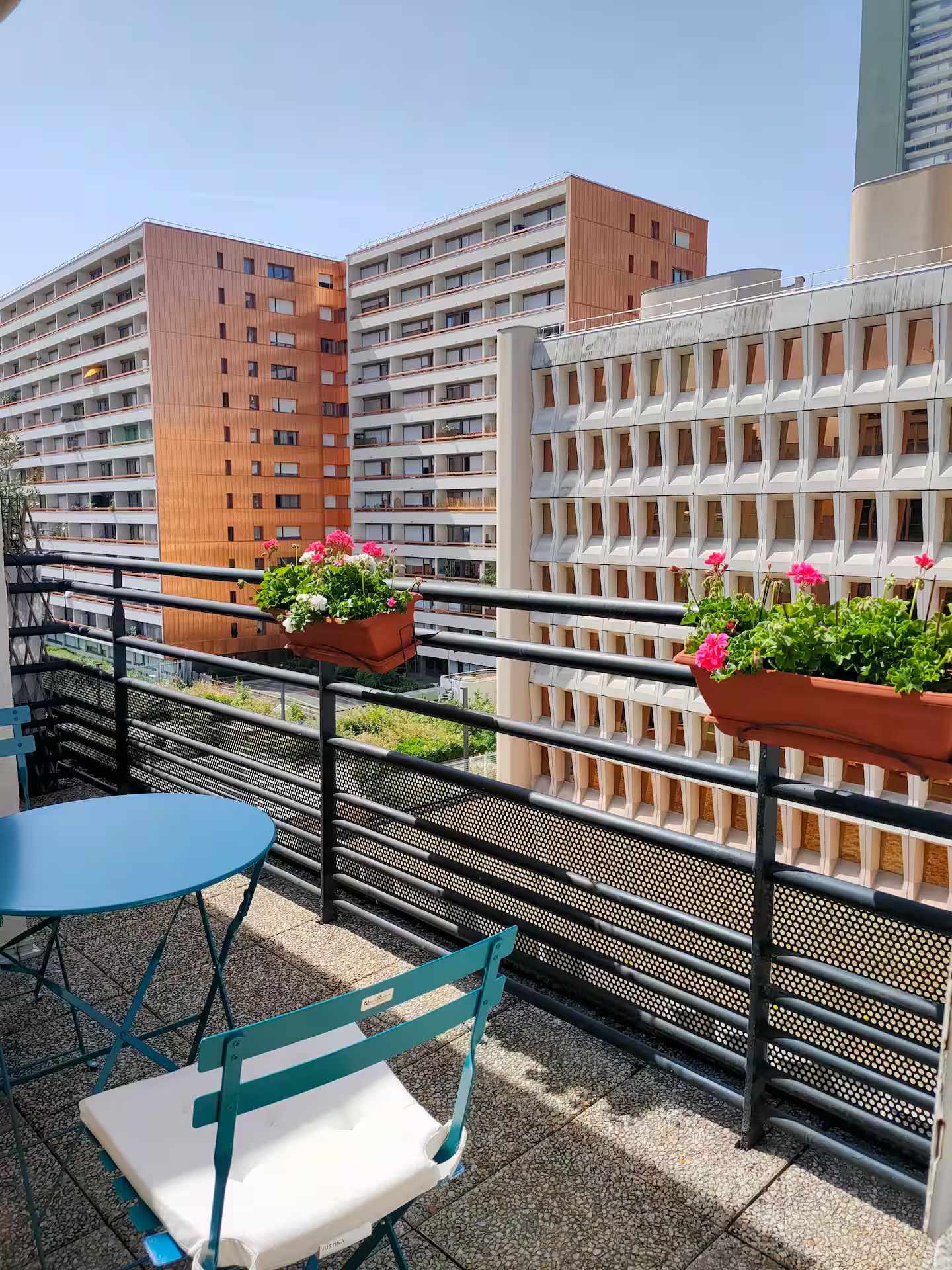  Charming Studio With Large Balcony And Air Condition And Elevator ( 6th Floor) | Metro Chevaleret  -  Charming Studio with Large Balcony and air condition and elevator ( 6th floor) | Metro Chevaleret  - Gallery -  1