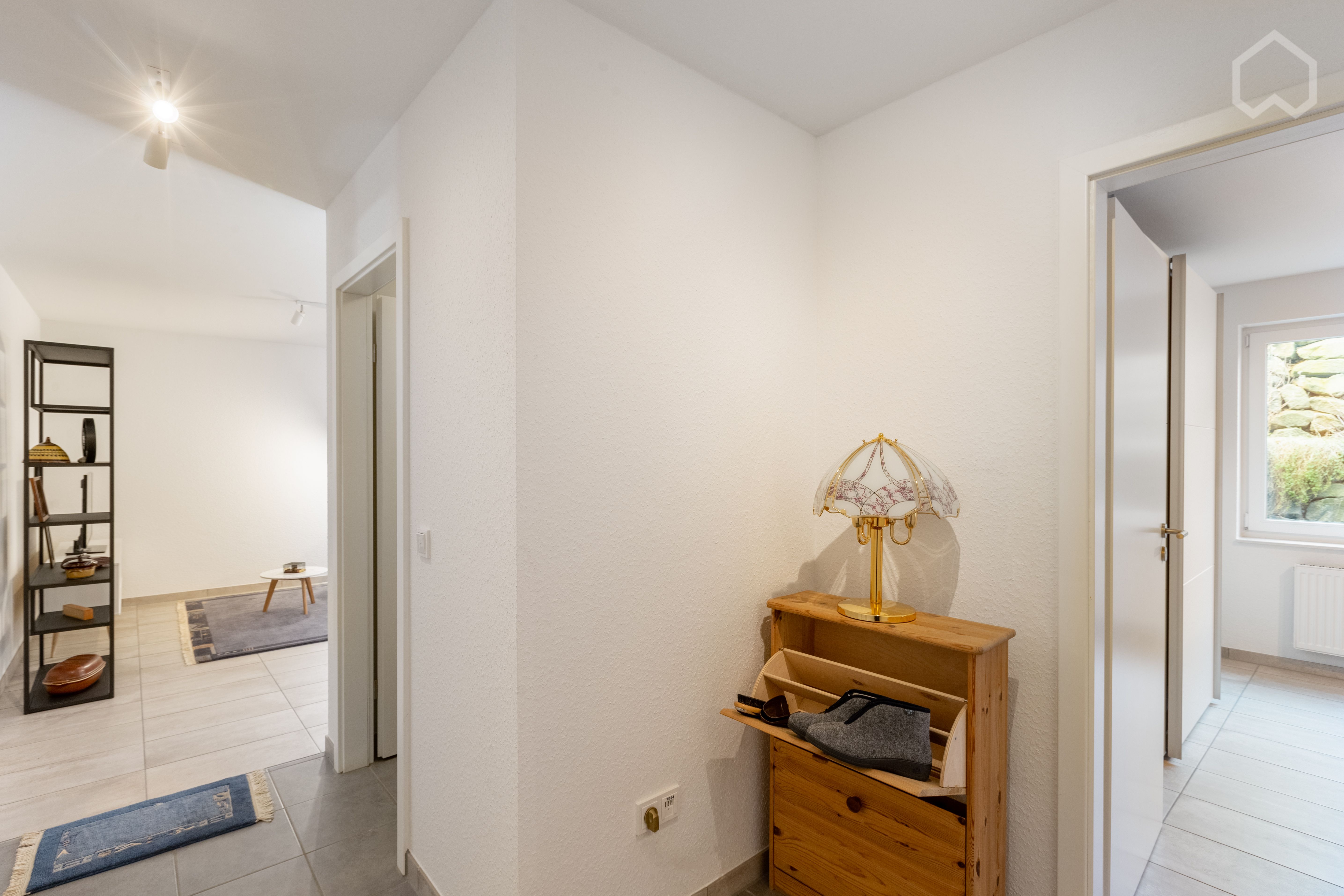 All-Inclusive 2-Room Apartment (54 Sqm), Located Close To Bonn City Center—offering You Relaxed, Qui - All-inclusive 2-room apartment (54 sqm), located close to Bonn city center—offering you relaxed, quiet privacy—featuring comfortable furnishings, a clean design, and fast Wi-Fi - Gallery - 5