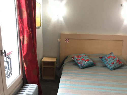 Chambre dans Passage Kracher, Paris avec 26 chambres