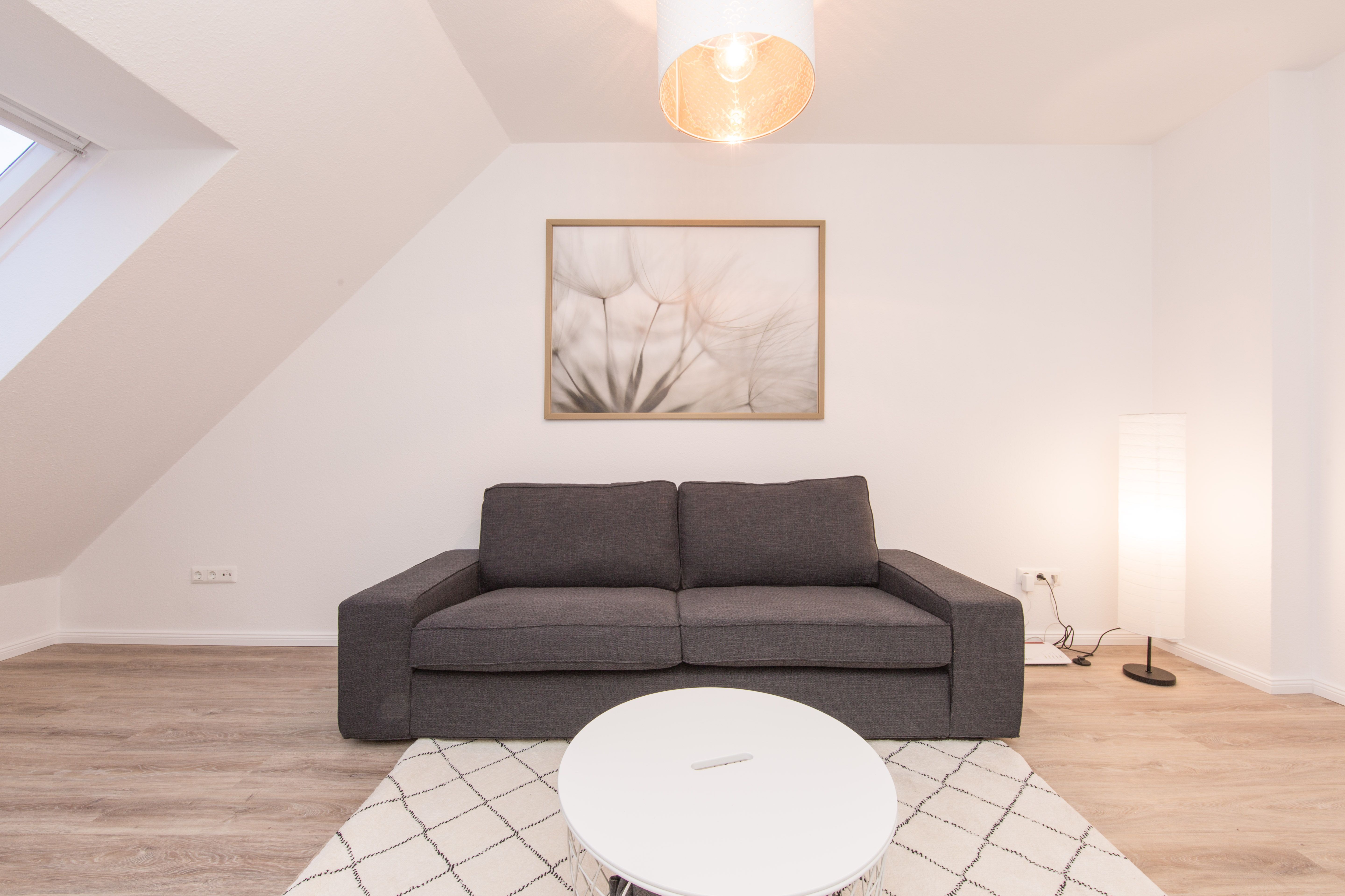  Comfortable, Fully Furnished Studio  -  Comfortable, fully furnished studio  - Gallery -  3