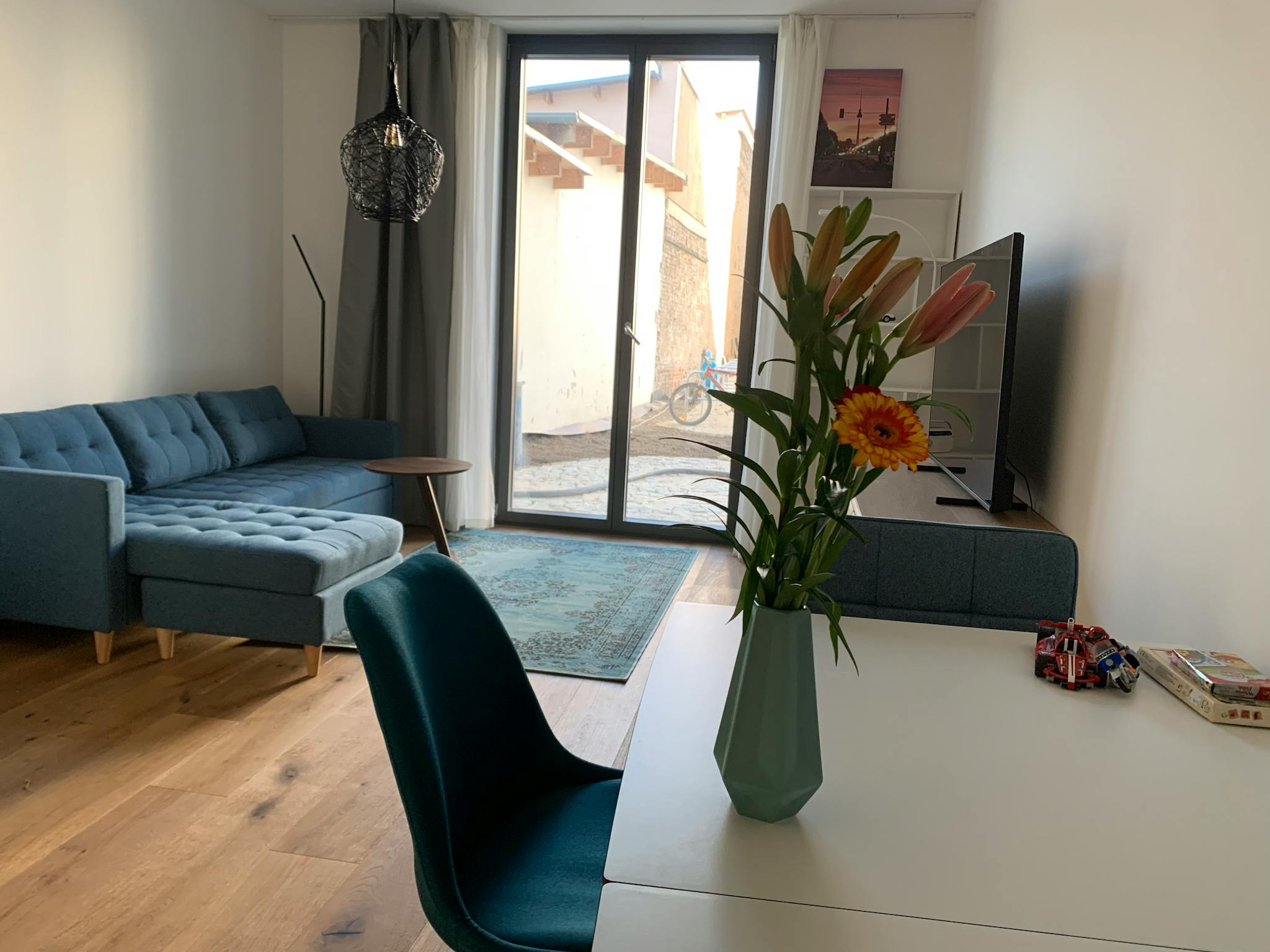  Entire Place  -  Fischerstraße, Berlin  - Gallery -  1