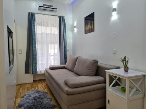 Goldschlagstraße, Vienna