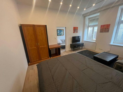 Goldschlagstraße, Vienna