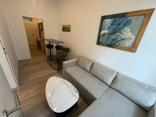 Goldschlagstraße, Vienna