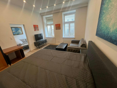 Goldschlagstraße, Vienna