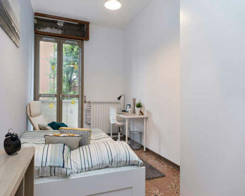 Viale Giovanni Vicini, Bologna