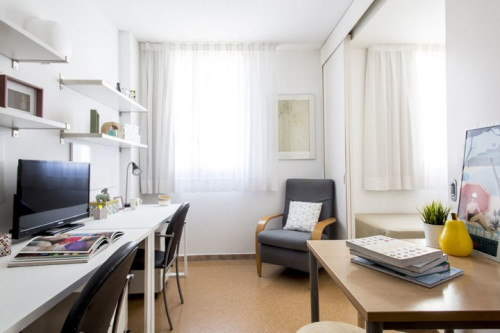 Torre Girona Residence Hall  - Gallery -  3