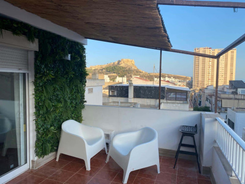 Room in Calle Alférez Díaz Sanchis, Alicante (Alacant) for 90 m² with 3 bedrooms - Gallery - 11