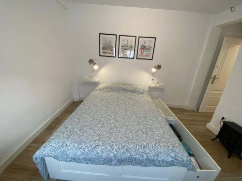 Room in Calle Alférez Díaz Sanchis, Alicante (Alacant) for 90 m² with 3 bedrooms - Gallery - 43