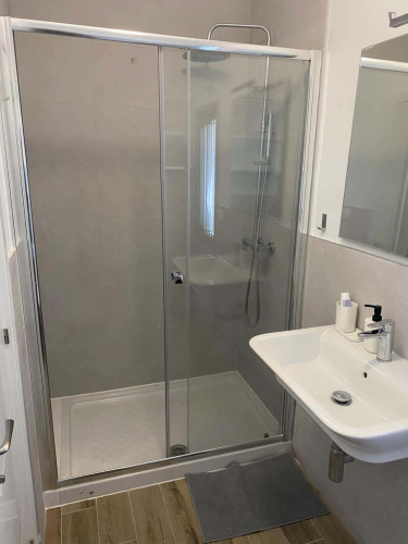 Room in Calle Alférez Díaz Sanchis, Alicante (Alacant) for 90 m² with 3 bedrooms - Gallery - 40