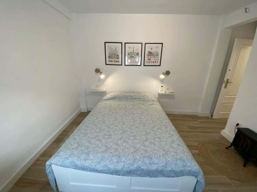 Room in Calle Alférez Díaz Sanchis, Alicante (Alacant) for 90 m² with 3 bedrooms - Gallery - 5