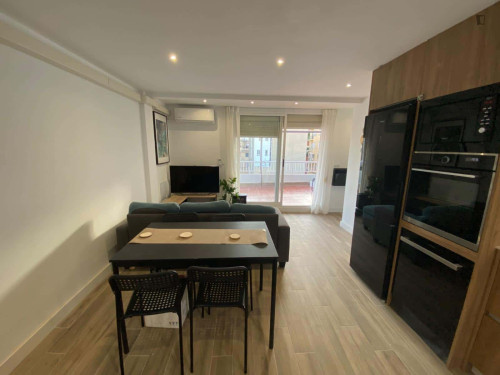 Room in Calle Alférez Díaz Sanchis, Alicante (Alacant) for 90 m² with 3 bedrooms - Gallery - 27