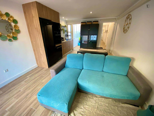 Room in Calle Alférez Díaz Sanchis, Alicante (Alacant) for 90 m² with 3 bedrooms - Gallery - 36