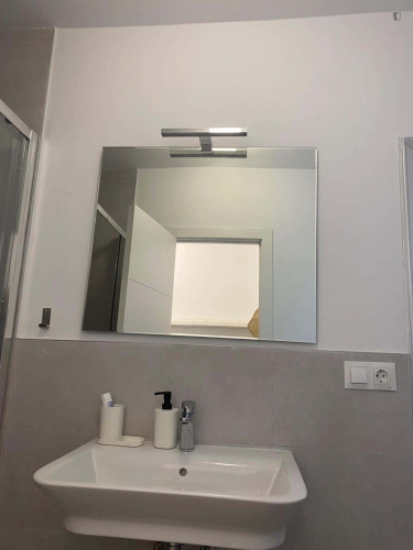 Room in Calle Alférez Díaz Sanchis, Alicante (Alacant) for 90 m² with 3 bedrooms - Gallery - 39