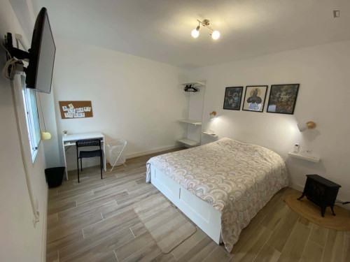 Room in Calle Alférez Díaz Sanchis, Alicante (Alacant) for 90 m² with 3 bedrooms - Gallery - 42