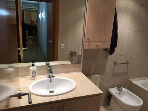 Apartment in Carrer dels Voluntaris, Terrassa for 81 m² with 3 bedrooms