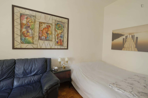 Room in Via Pietro Mascagni, Roma for 140 m² with 4 bedrooms