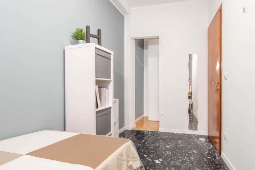 Room in Via Ognissanti, Padova for 120 m² with 8 bedrooms