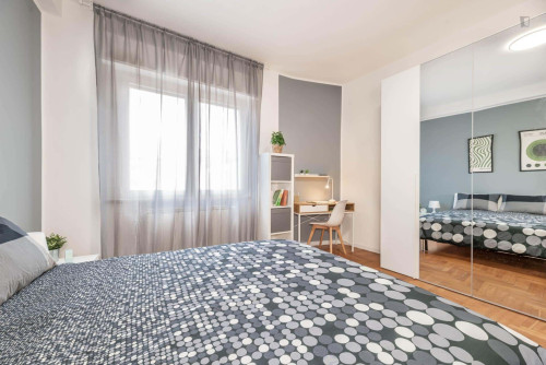 Room in Via Ognissanti, Padova for 120 m² with 8 bedrooms