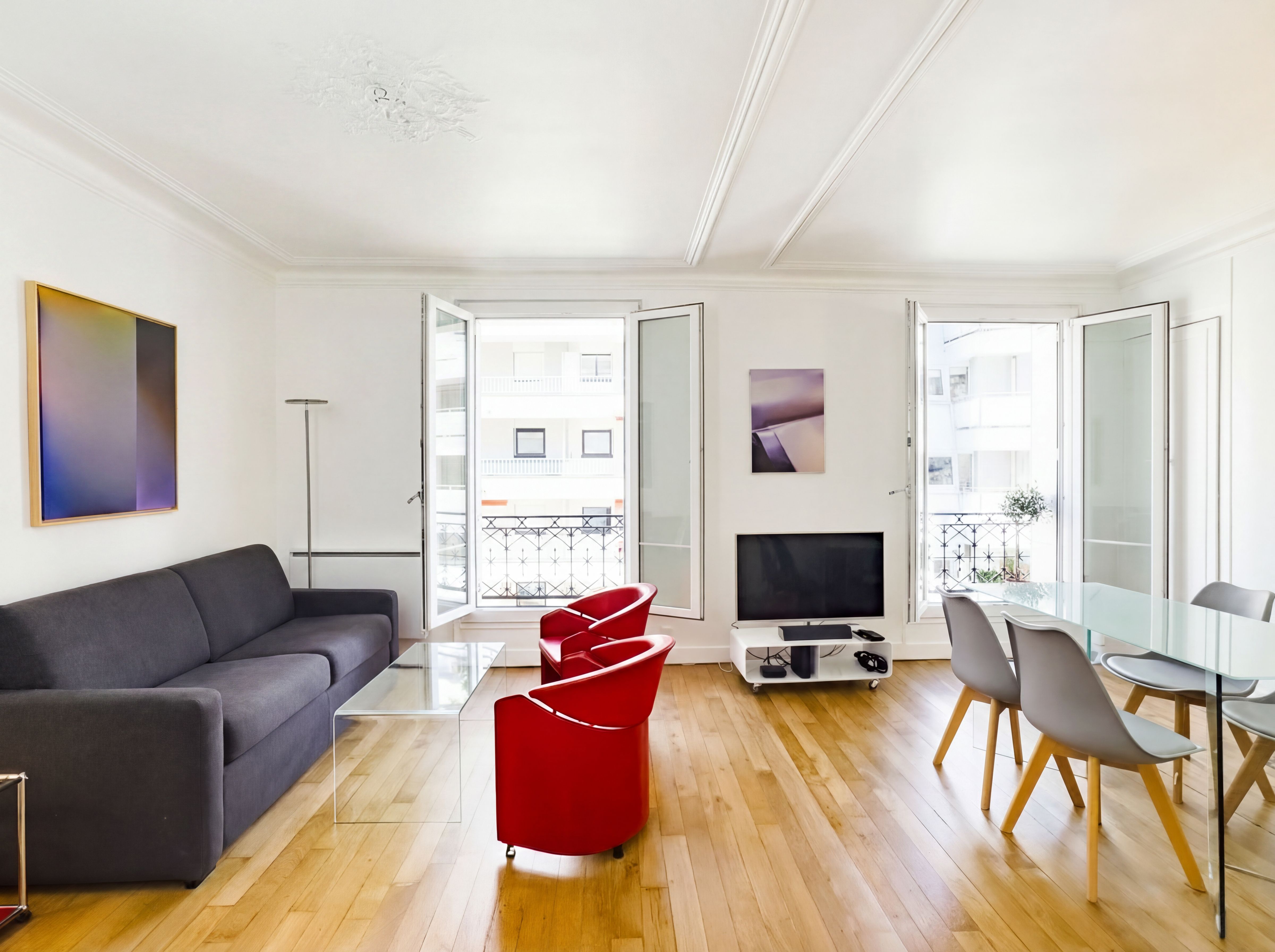  Elegant Parisian Apartment Near Bastille  -  Elegant Parisian Apartment Near Bastille  - Gallery -  2