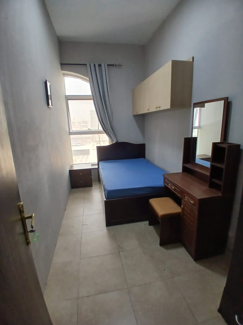  STANDARD PARTITION WITH WINDOW  -  Capitol Tower  - Gallery -  1