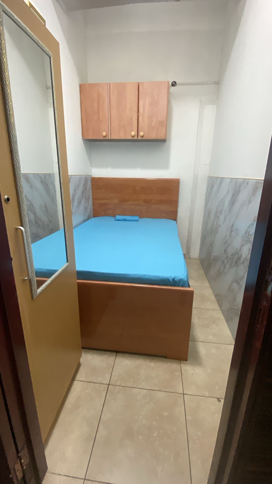  STANDARD PARTITION  -  Capitol Tower  - Gallery -  1