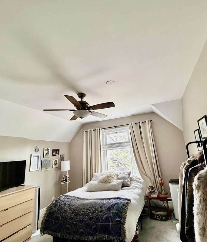 Bedroom Plus Additional Office For Remote Workers (Single Bed) - 1