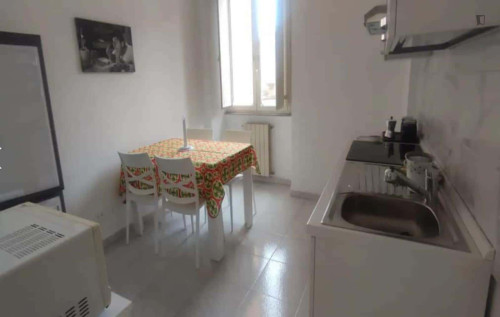Apartment in Largo Vercelli, Roma for 90 m² with 2 bedrooms