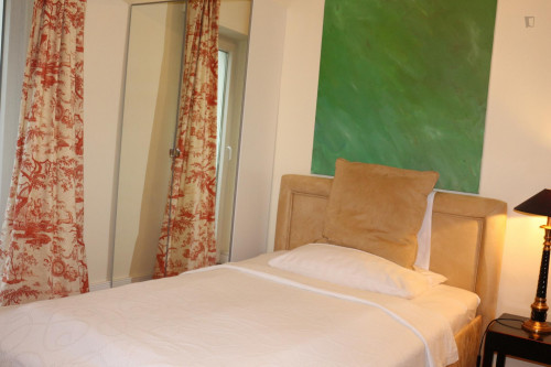 1-Bedroom apartment near Alte Oper metro station