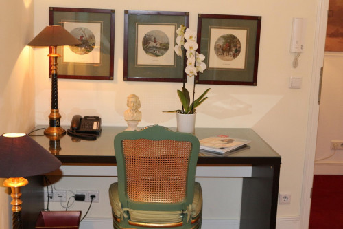 1-Bedroom apartment near Alte Oper metro station