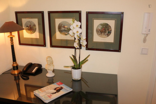 1-Bedroom apartment near Alte Oper metro station