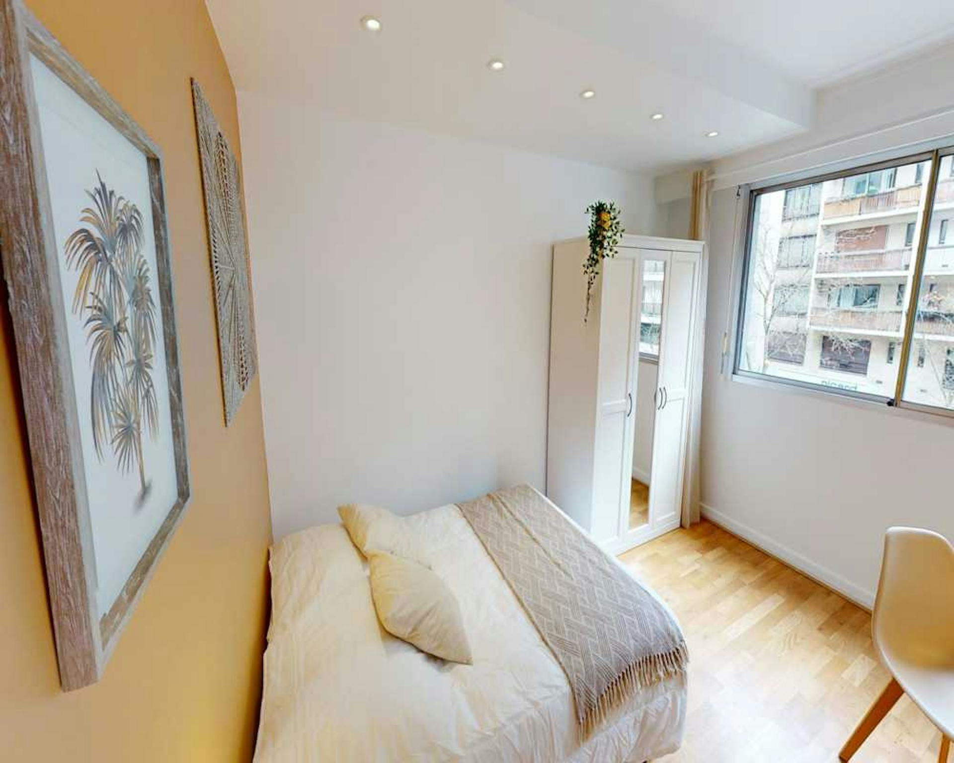  Private Room  -  Rue Guersant, Paris  - Gallery -  1