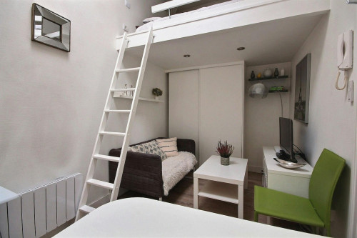 Rue de l'Annonciation, Paris