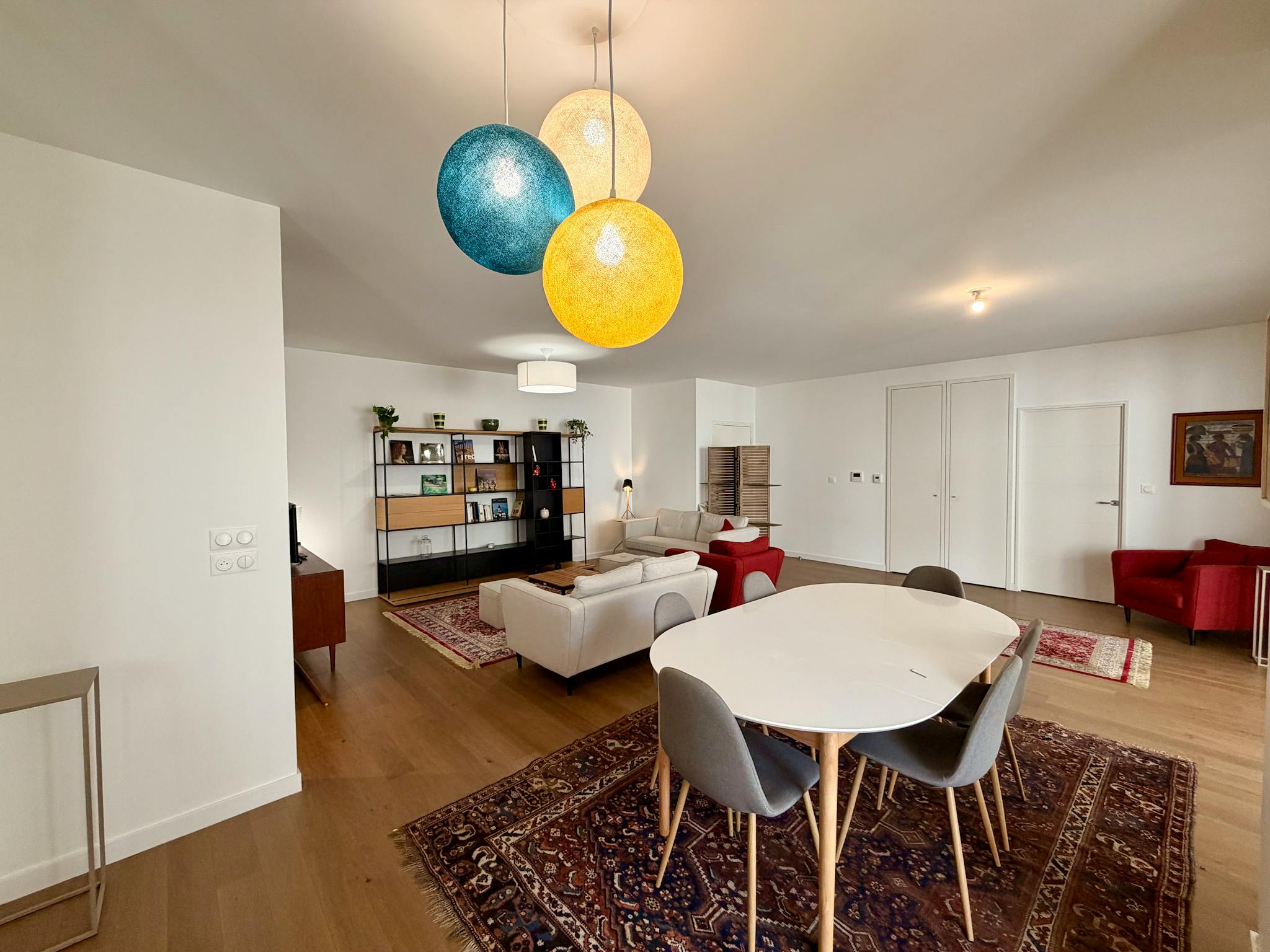  Entire Place  -  Rue Curie, Lyon  - Gallery -  1