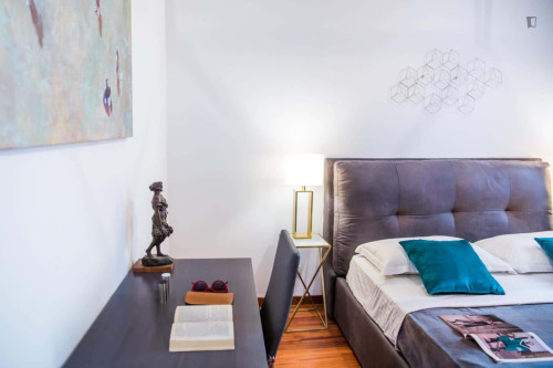 Apartment in Borgo Vittorio, Roma for 85 m² with 3 bedrooms