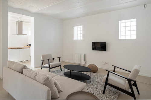 Inviting single bedroom near the ESIEA university  - Gallery -  5