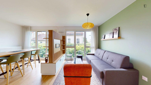 Attractive 1-bedroom apartment in Ivry-sur-Seine
