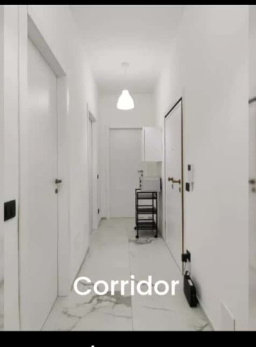 Room in Via delle Forze Armate, Milano for 80 m² with 3 bedrooms