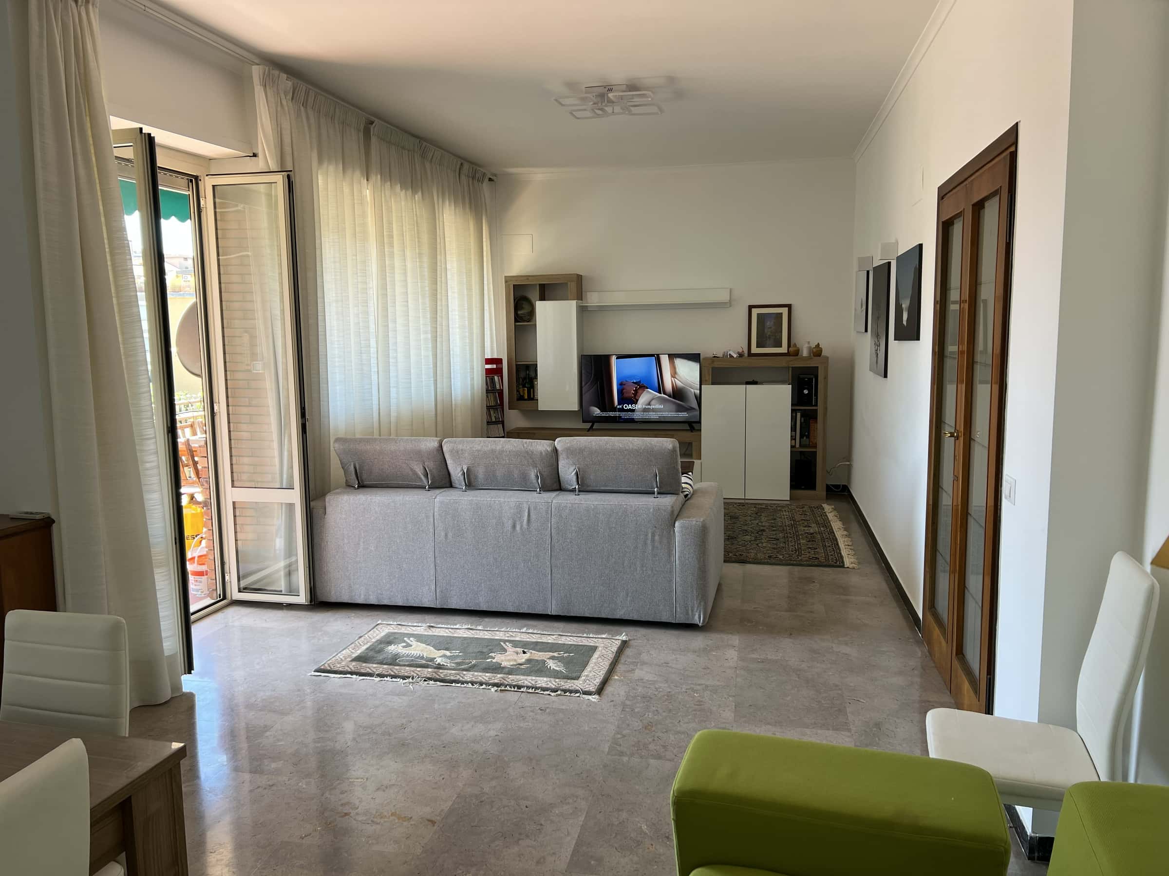  Apartment In Via Ettore Mambretti, Roma For 115 M² With 2 Bedrooms  -  Apartment in Via Ettore Mambretti, Roma for 115 m² with 2 bedrooms  - Gallery -  1