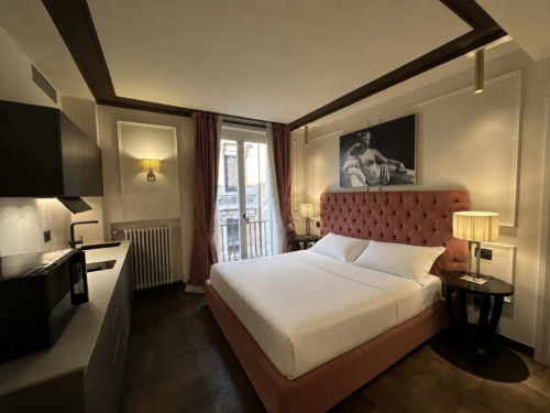 Apartment in Via dei Brunelleschi, Firenze for 29 m²