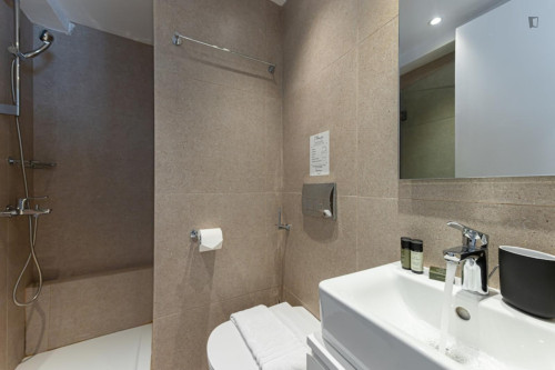 Welcoming 1-bedroom apartment in Erythros Stavros  - Gallery -  5